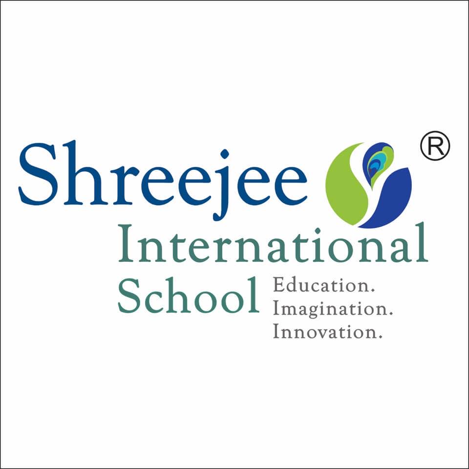 Shreejee International School logo